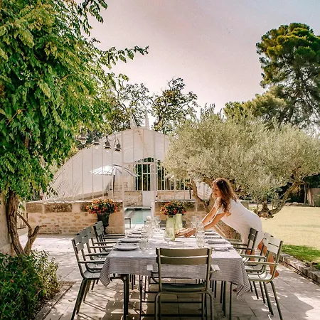 Rieucoulon Estate, 18th Century, 12 Guests *
