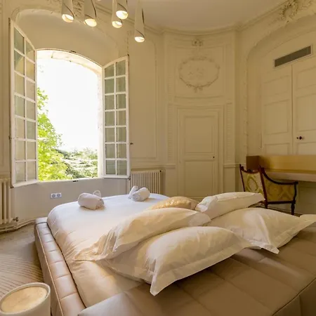 Villa Rieucoulon Estate, 18th Century, 12 Guests Montpellier